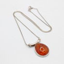 Kaulakoru, Meripihka, hopeaa