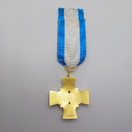 Sotaveteraanien kultainen ansioristi