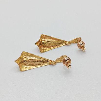 Korvakorut, 14k kultaa, viljellyt helmet