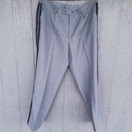 Kenttärovastin sotilaspuku ansiomerkkeineen, Valtion Pukutehdas