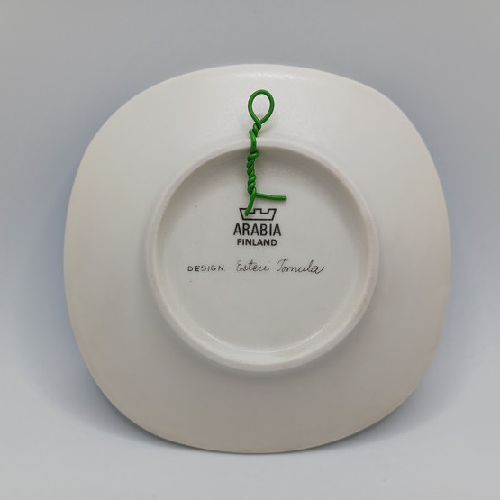 Seinälautanen, Arabia, design Esteri Tomula