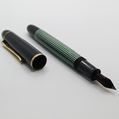 Täytekynä, Pelikan 140, kärki 14k kultaa