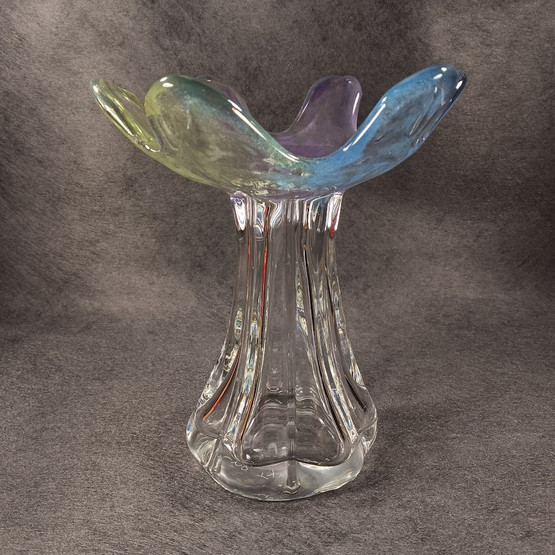 Maljakko, Kukkainen, sign. Helena Tynell, Riihimäen Lasi Oy