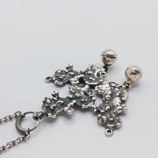 Kaulakoru, Kaarna, design Pentti Sarpaneva, hopeaa