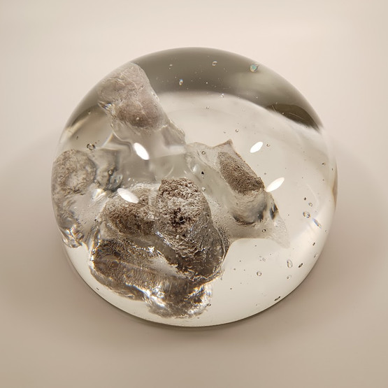 Taidelasi, Rantakivet, sign. Helena Tynell, Riihimäen Lasi Oy