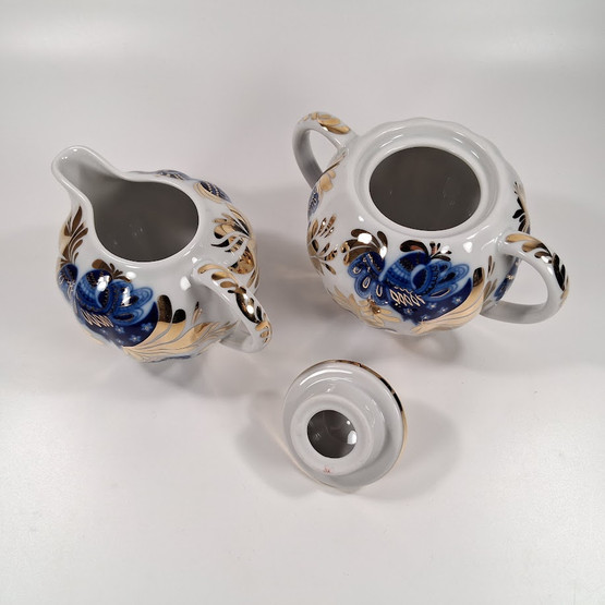 Kermakko ja sokerikko, Lomonosov