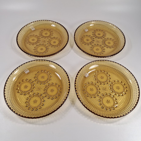 Lautanen 4kpl, Grapponia, design Nanny Still, ruskea