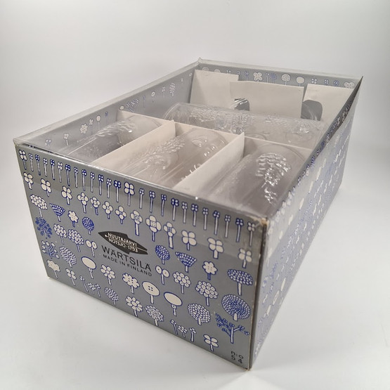 Kaadin ja 6 juomalasia, Flora, design Oiva Toikka