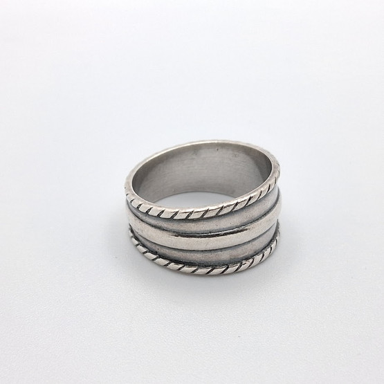 Karjaan sormus, Kalevala Koru, hopeaa