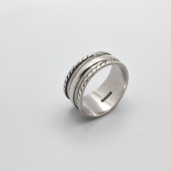 Karjaan sormus, Kalevala Koru, hopeaa