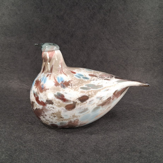 Lasilintu, sign. Oiva Toikka, Vuosilintu 2008