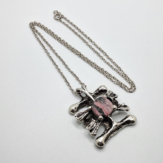 Kaulakoru, design Tapani Vanhatalo, 70-luku