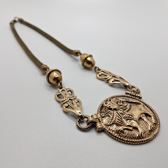 Kaulakoru, Aurinkoleijona, Kalevala Koru