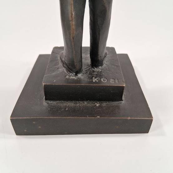 Antti-patsas, design Kari Ovaska -81