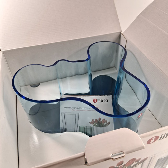 Aalto maljakko, laguunin sininen, design Alvar Aalto