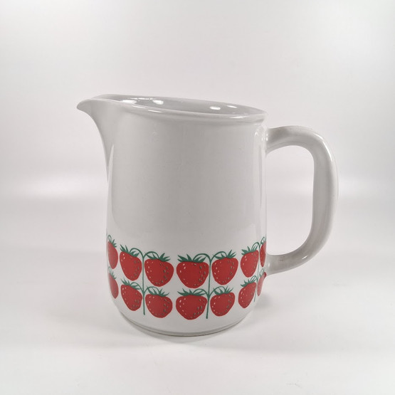 Kaadin, Pomona, Mansikka, Arabia, design Raija Uosikkinen