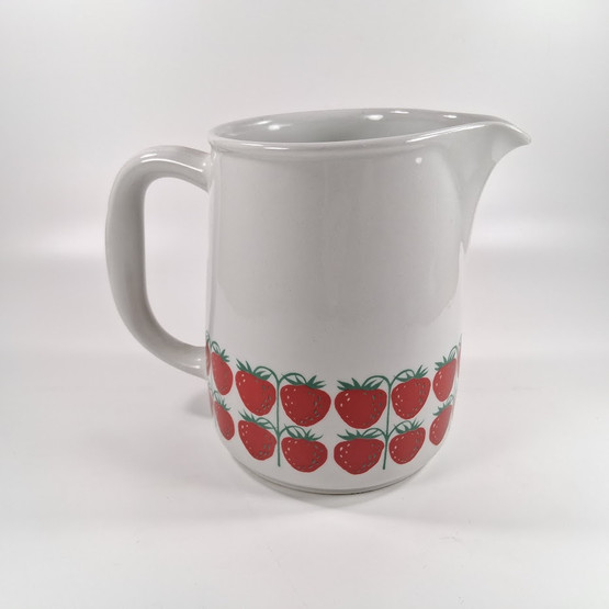 Kaadin, Pomona, Mansikka, Arabia, design Raija Uosikkinen