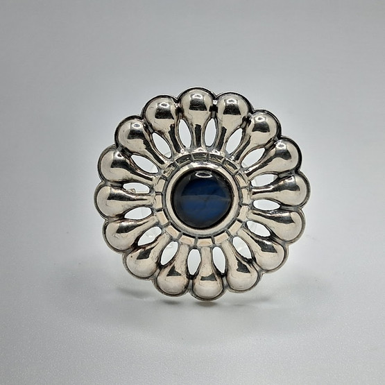 Rintakoru, Perniön solki, Kalevala Koru, hopeaa