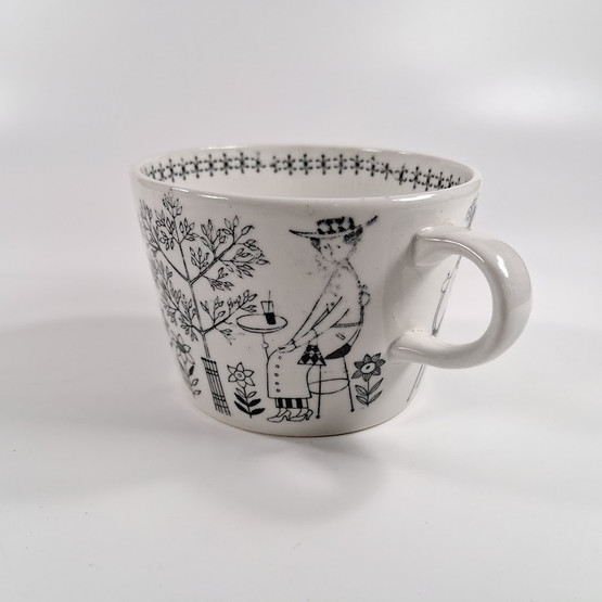 Aamiaissetti, Emilia, Arabia, design Raija Uosikkinen