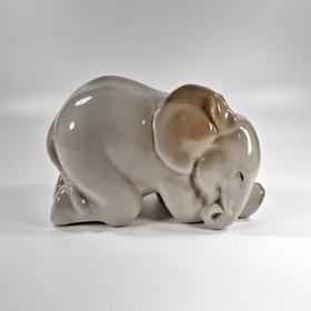 Figuuri, Norsu, Lomonosov