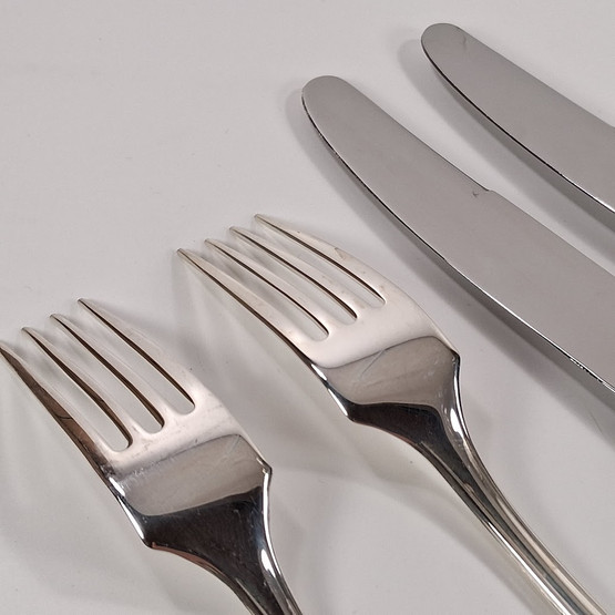 Aterinsetti, 2kpl haarukka ja 2kpl veitsi, Chippendale, hopeaa