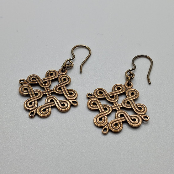 Korvakorut, Karjalainen nauhapunos, Kalevala Koru