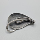 Rintakoru, E. Granit, hopeaa v. 1958