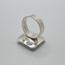 Sormus, hopeaa v. 1971