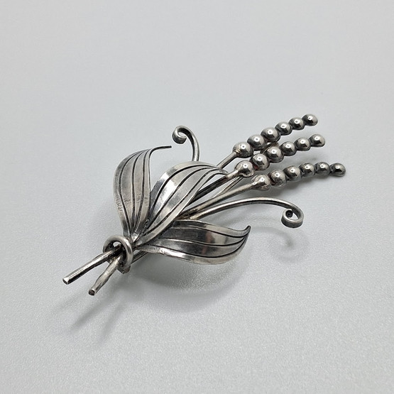 Rintakoru, hopeaa v. 1950