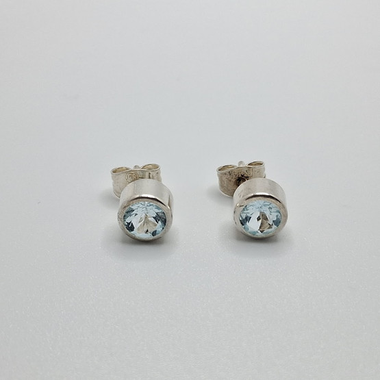 Korvakorut, Lähde, Kalevala Koru, hopeaa