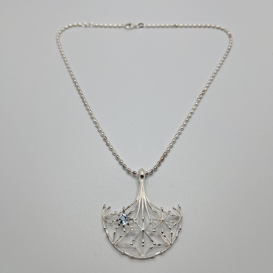 Kaulakoru, Naisen ääni, Kalevala Koru, hopeaa