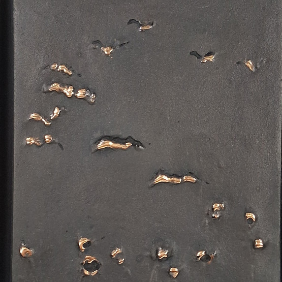 Reliefi, sign. Kimmo Pyykkö -81