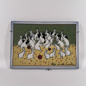 Koristelaatta, Ryhmäkuvassa, Arabia, Heljä Liukko-Sundström