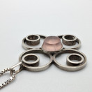 Kaulakoru, design Martti Viikinniemi, hopeaa