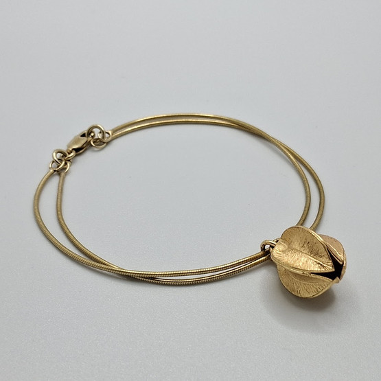 Rannekoru, Lumikukka, Kalevala Koru