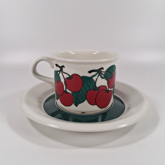 Kahvikuppi, Kirsikka, Arabia