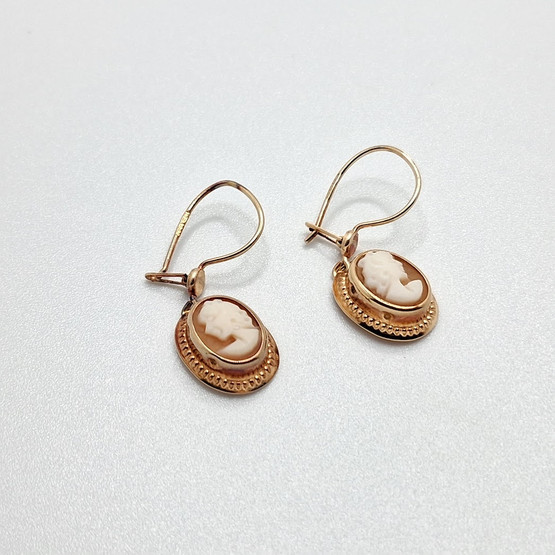 Camee korvakorut, 14k kultaa