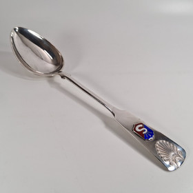 Suojeluskuntalusikka, hopeaa v. 1929