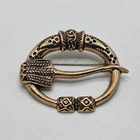 Brooch, Virusmäen solki, Kalevala Koru