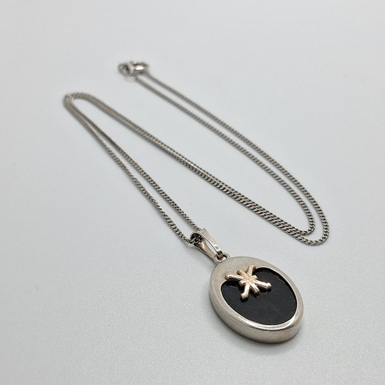 Kaulakoru, design Elis Kauppi, hopeaa