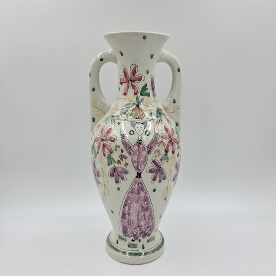 Vaasi, Kupittaan Savi, design Laila Zink