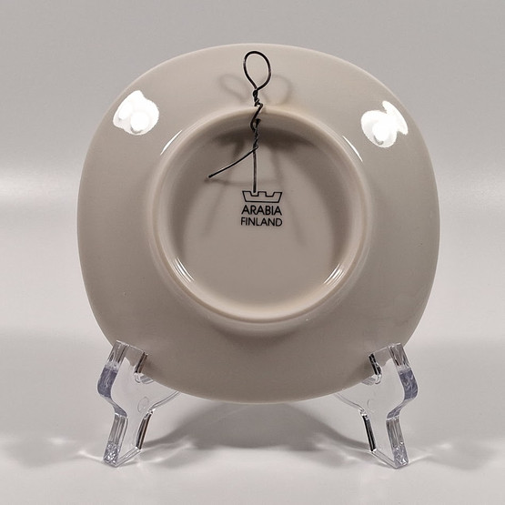 Seinälautanen, Valkolumme, Arabia, design Esteri Tomula