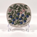 Seinälautanen, Mustikka, Arabia, design Esteri Tomula