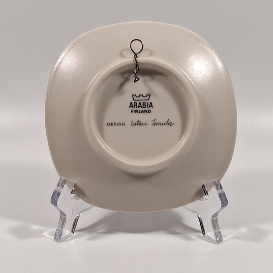 Seinälautanen, Puna-apila, Arabia, design Esteri Tomula