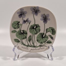 Seinälautanen, Suo-orvokki, Arabia, design Esteri Tomula