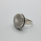 Sormus, E. Granit, Design jewellery, hopeaa