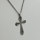 Kaulakoru, risti, hopeaa v. 1948