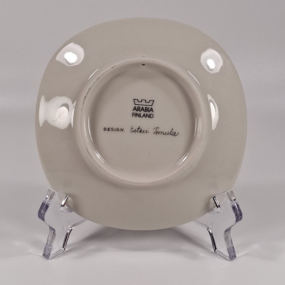 Seinälautanen, Rosa polyantha, Arabia, design Esteri Tomula