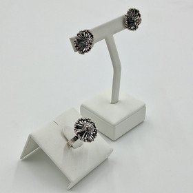 Sormus ja korvakorut, design E. Granit, hopeaa