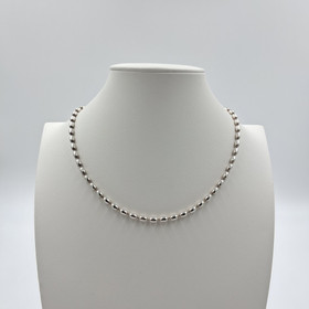Necklace, olive, silver